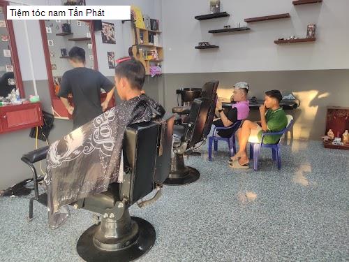 Hình ảnh Tiệm tóc nam Tấn Phát